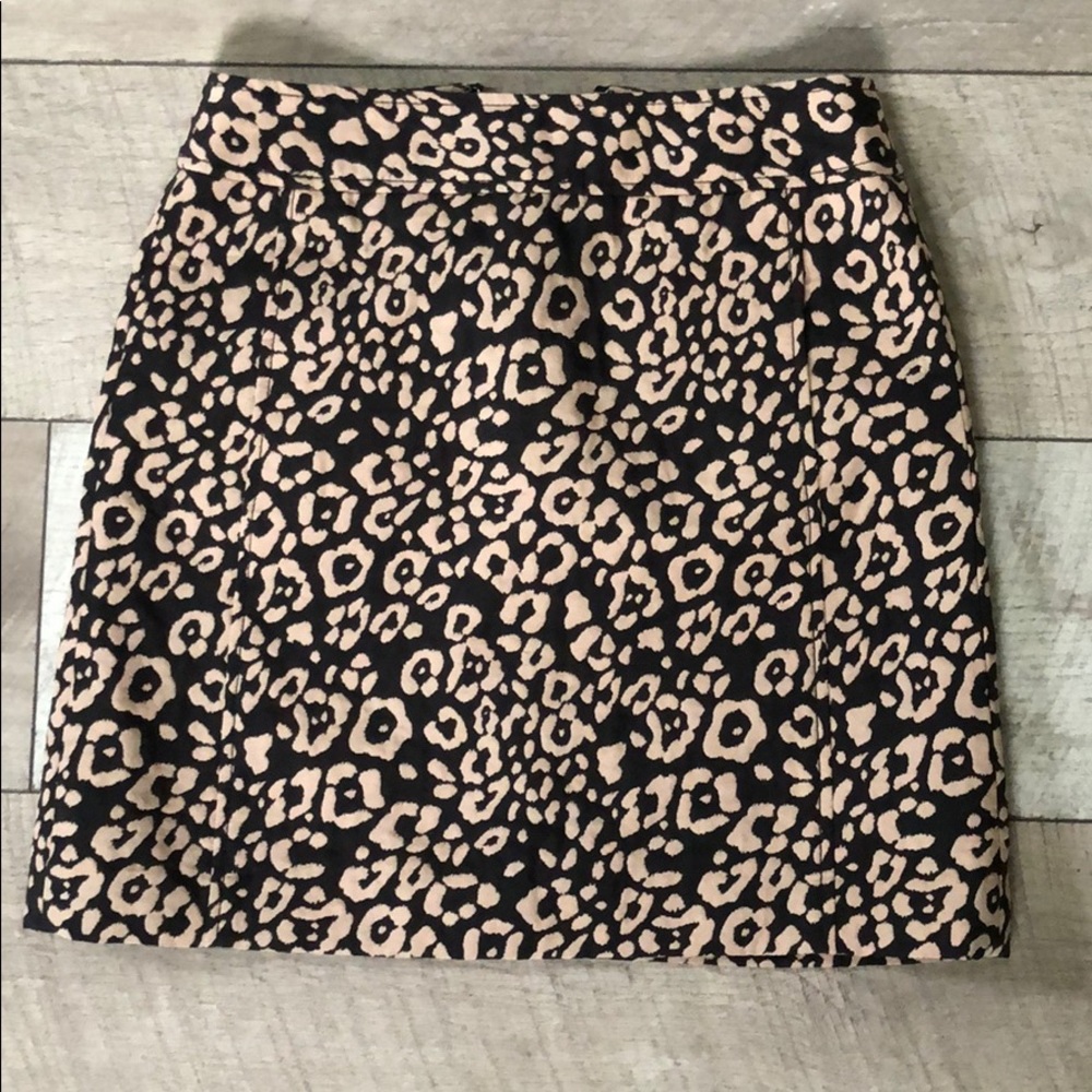 LOFT cheetah print skirt 0P